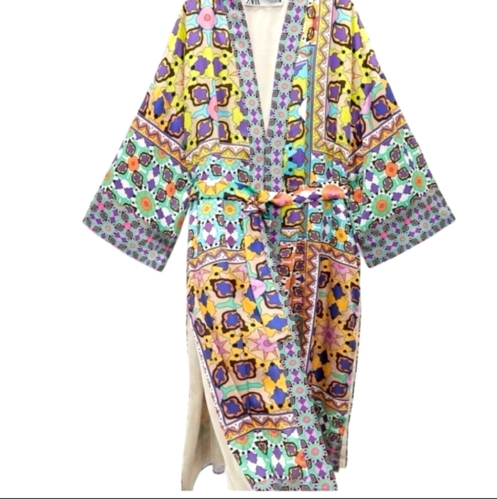 Zara Women's Satin Printed Kimono Robe Size S Belted Colorful Patchwork Design